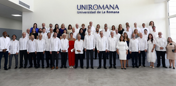 En República Dominicana, el Rey Felipe inauguró la Universidad de La Romana